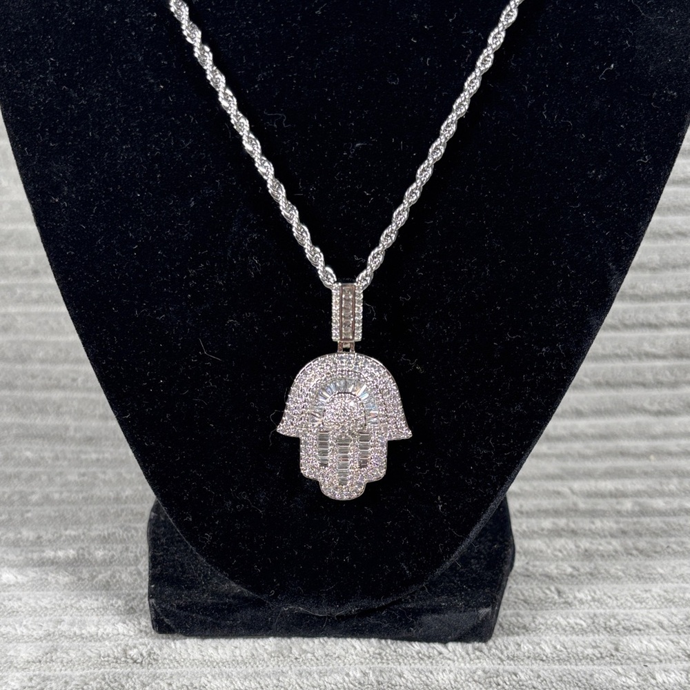 Silver & Bling Hamsa Pendant on 18” Rope Chain Necklace